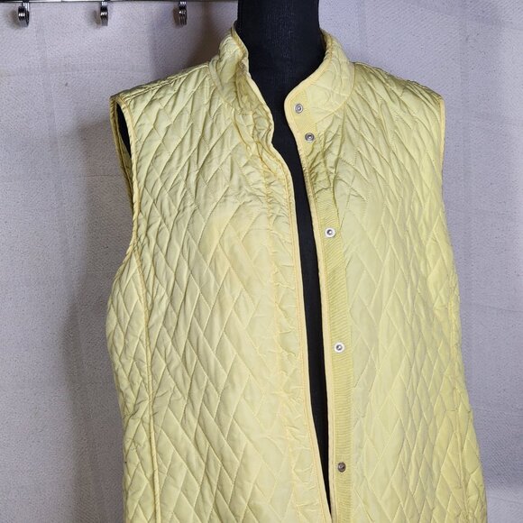Croft & Barrow Lemon Yellow Poly Fully Lined Quilted Snap Front Vest Size XL - Picture 5 of 16